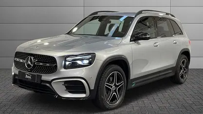 Nuova Mercedes GLB180 116 CV (85 kW) 2025 Nero SUV