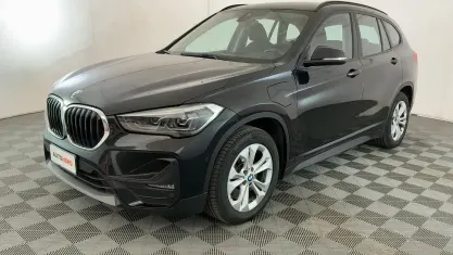 Usata BMW X1 Advantage 220 CV (161 kW) 2021 Nero SUV