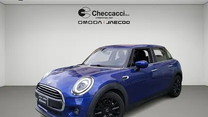 Usata Mini One Clubman 102 CV (75 kW) 2020 Blu Station wagon