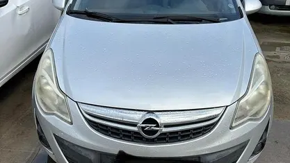 Usata 2011 Opel Corsa Tre volumi | 2800 € (Ottimo prezzo)