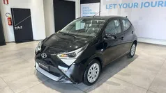 Usata 2021 Toyota Aygo X-wave Due volumi | 11.200 € (Buon prezzo)