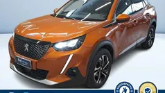 Arancione pastello Usata 2020 Peugeot 2008 Allure SUV | 16.300 € (Buon prezzo)