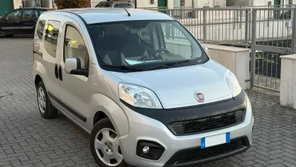 Usata Fiat Qubo Lounge 95 CV (69 kW) 2019 Argento Monovolume