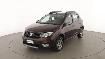 Begagnad Dacia Sandero Stepway 90 HK (66 kW) 2017 Brun
