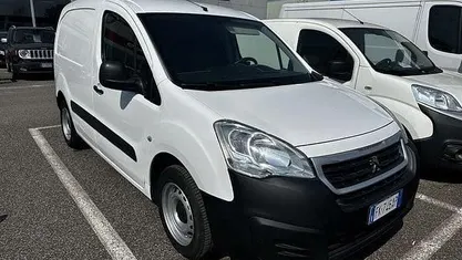 Bianco Usata 2017 Peugeot Partner Monovolume | 8200 €