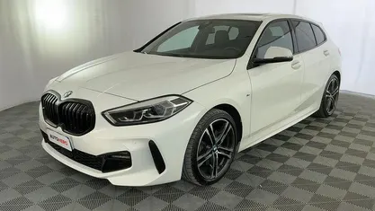 Usata BMW 118 M Sport 150 CV (110 kW) 2022 Bianco Utilitaria