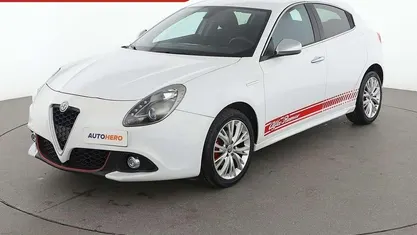 Usata Alfa Romeo Giulietta Super 120 CV (88 kW) 2017 Bianco Utilitaria