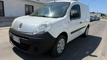Usata Renault Kangoo 90 CV (66 kW) 2013 Bianco Monovolume