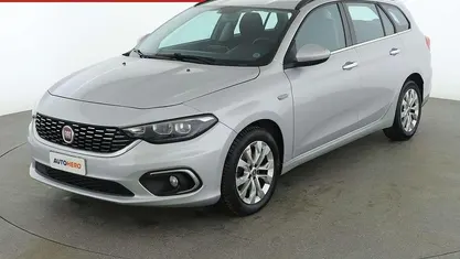 Argento Usata 2017 Fiat Tipo Business Station wagon | 12.099 € (Buon prezzo)