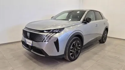 Usata Peugeot 3008 136 CV (100 kW) 2024 SUV