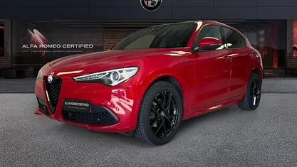 Rosso Usata 2021 Alfa Romeo Stelvio Veloce SUV | 30.950 € (Buon prezzo)