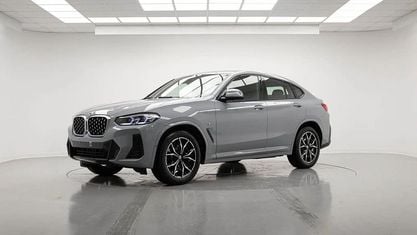 Gebraucht BMW X4 M Sport 190 PS (139 kW) 2023 Grau SUV