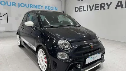 Usata Abarth 695 180 CV (132 kW) 2021 Nero Utilitaria