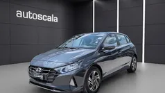 Grigio Usata 2023 Hyundai i20 Tre volumi | 15.490 € (Buon prezzo)
