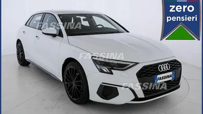 Usata 2023 Audi A3 Due volumi | 27.800 € (Buon prezzo)