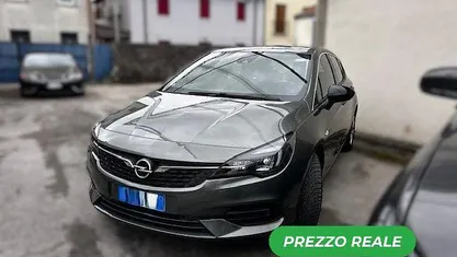 Usata Opel Astra 122 CV (89 kW) 2021 Grigio