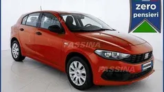 Arancione Nuova 2024 Fiat Tipo Due volumi | 17.800 € (Super prezzo)