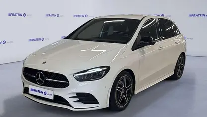 Usata Mercedes B200 AMG Line Premium 150 CV (110 kW) 2024 Nero Monovolume