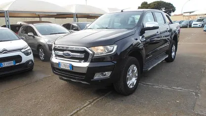 Usata Ford Ranger Limited 160 CV (117 kW) 2017 Nero Pick-up