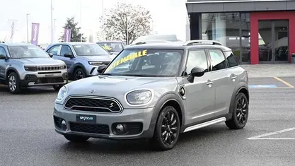 Grigio Usata 2018 Mini Cooper Countryman SUV | 16.900 € (Buon prezzo)