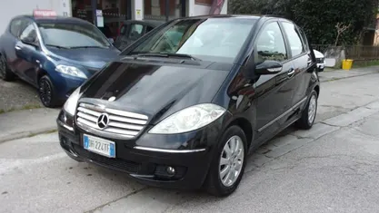 Usata Mercedes A180 109 CV (80 kW) 2007 Nero Monovolume