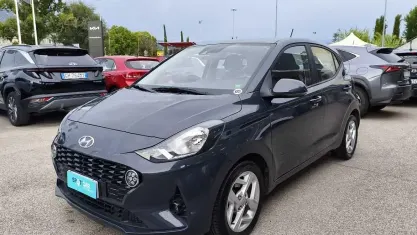 Usata Hyundai i10 67 CV (49 kW) 2022 Grigio Utilitaria