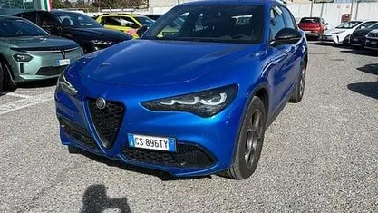 Usata Alfa Romeo Stelvio Sprint 280 CV (205 kW) 2024 Blu SUV
