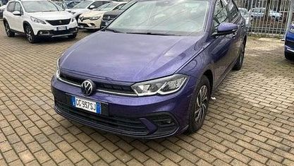 Begagnad VW Polo Life 95 HK (69 kW) 2022 Lila Halvkombi