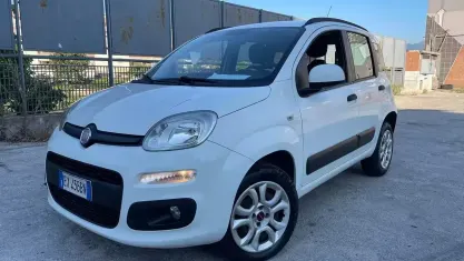 Usata Fiat Panda Lounge 85 CV (62 kW) 2015 Bianco Utilitaria