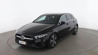 Nero Usata 2019 Mercedes A180 Tre volumi | 20.599 € (Buon prezzo)