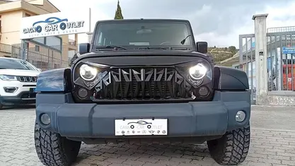 Occasion Jeep Wrangler Sahara 177 ch (130 kW) 2010 Noir SUV