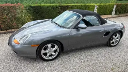 Usata Porsche Boxster 220 CV (161 kW) 2001 Grigio Cabrio