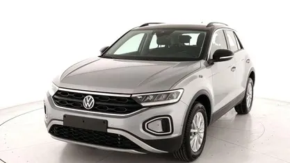 Usata VW T-Roc Life 150 CV (110 kW) 2024 SUV