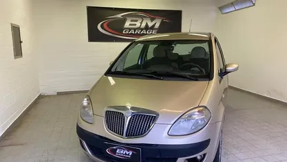 Usata Lancia Musa 95 CV (69 kW) 2007 Monovolume