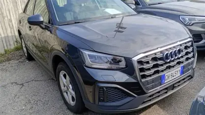 Usata Audi Q2 150 CV (110 kW) 2022 Grigio scuro SUV