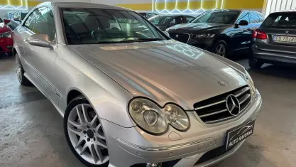 Usata Mercedes CLK220 Edition 150 CV (110 kW) 2009 Grigio Coupé