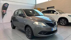 Grigio scuro Usata 2019 Lancia Ypsilon Gold Due volumi | 11.900 € (Buon prezzo)