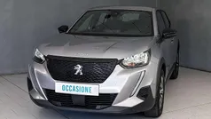 Grigio Usata 2023 Peugeot 2008 Active SUV | 14.890 € (Buon prezzo)