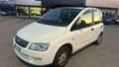 Usata Fiat Multipla 103 CV (75 kW) 2006 Bianco Monovolume
