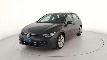Usata VW Golf VIII Style 150 CV (110 kW) 2025 Grigio Berlina