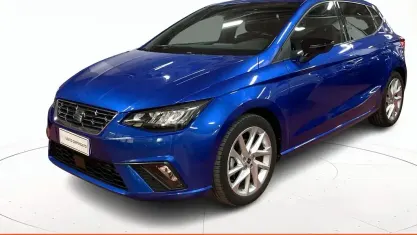 Usata Seat Ibiza FR 116 CV (85 kW) 2025 Blu / pastello Utilitaria