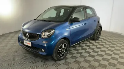 Usata Smart ForFour Passion 90 CV (66 kW) 2019 Blu Utilitaria