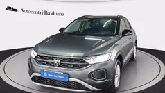 Usata 2024 VW T-Roc Life SUV | 26.700 € (Buon prezzo)