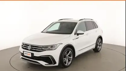 Usata VW Tiguan R-line 150 CV (110 kW) 2022 Bianco SUV