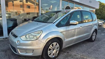 Usata Ford S-MAX Titanium 140 CV (102 kW) 2008 Grigio Monovolume