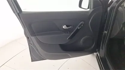 Usata Dacia Sandero Comfort 90 CV (66 kW) 2018 Grigio