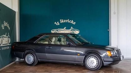 Usata Mercedes E300 1988 Grigio Coupé