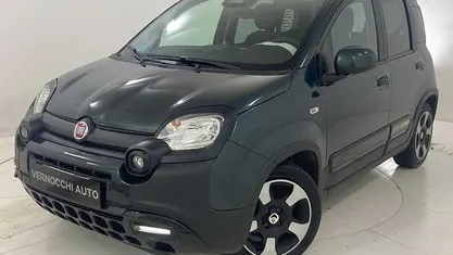 Usata Fiat Panda Cross Cross 69 CV (50 kW) 2025 Utilitaria