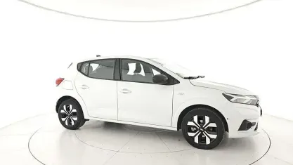 Usata Dacia Sandero Journey 91 CV (66 kW) 2025 Bianco Berlina