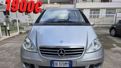 Grigio Usata 2006 Mercedes A180 Classic Tre volumi | 1900 € (Buon prezzo)
